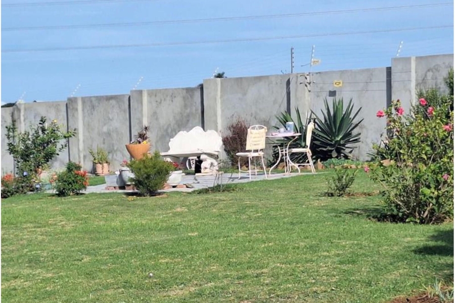 2 Bedroom Property for Sale in C Place Eastern Cape